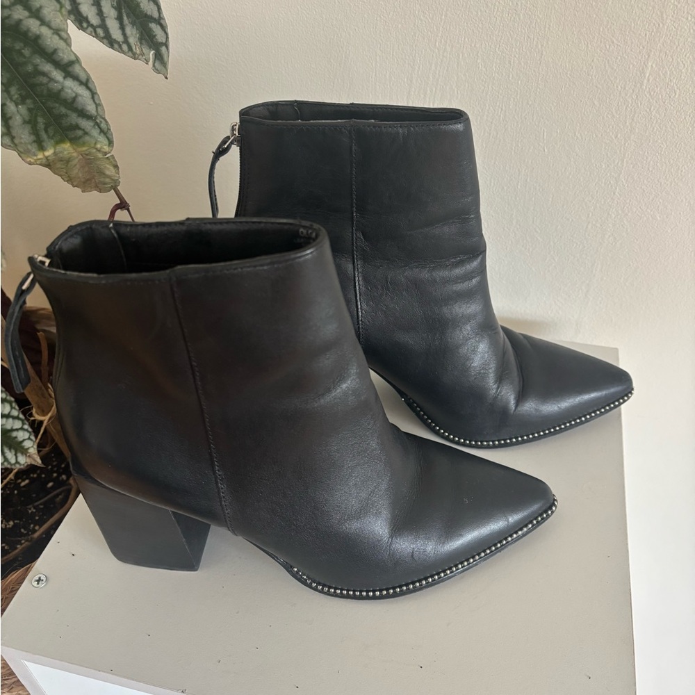 Steve Madden Black Leather Pointed Toe Ankle Boots with Stud Trim